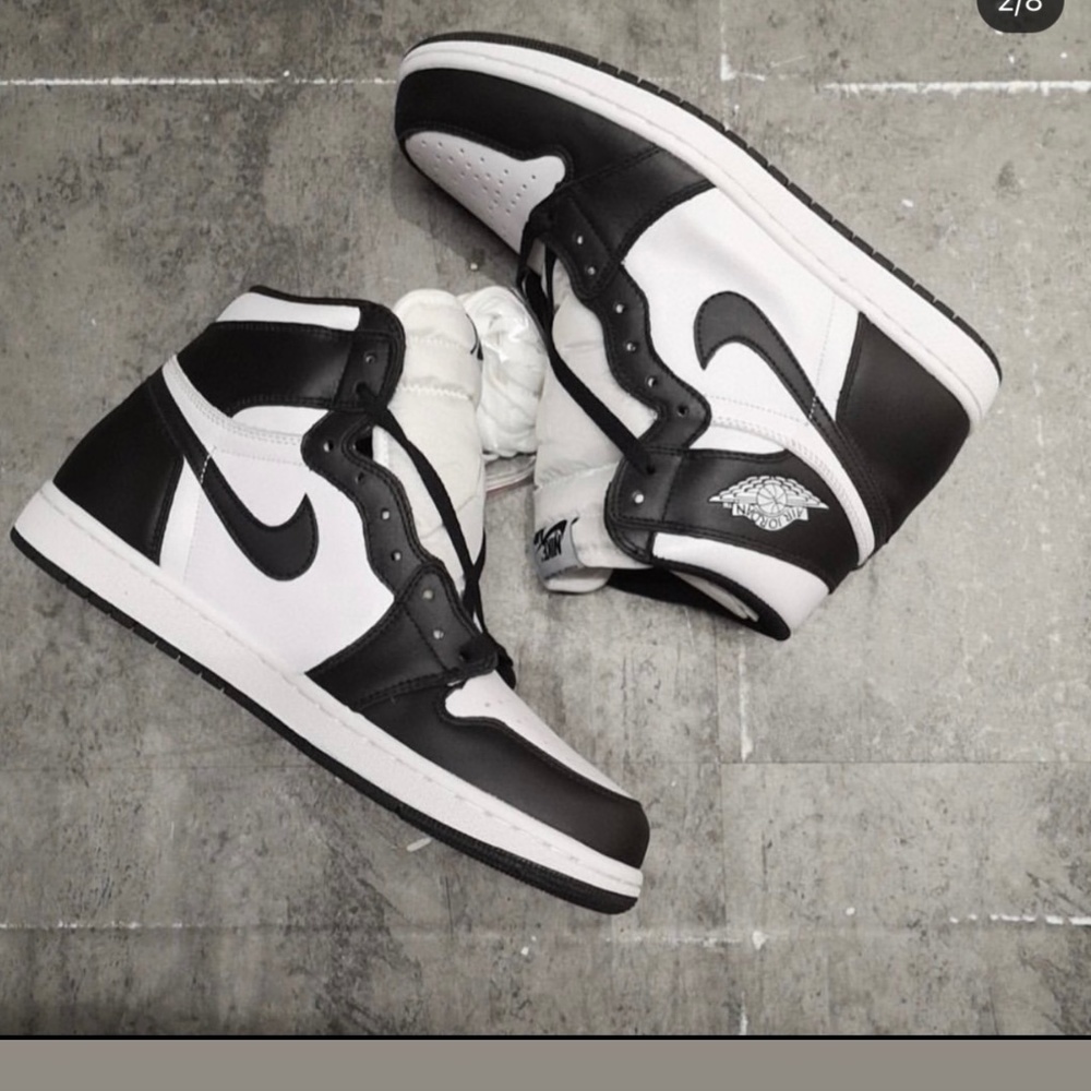 Air Jordan 1s